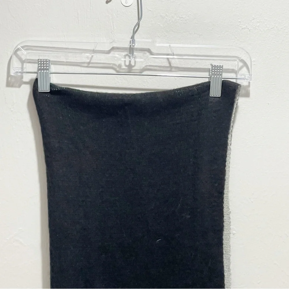 PRETTY PERSUATIONS Women’s Reversible Black Gray Long Fringe Scarf 88” X 24”